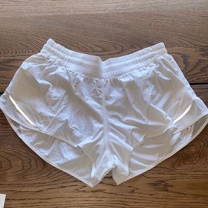 Lululemon Hotty Hot shorts 10